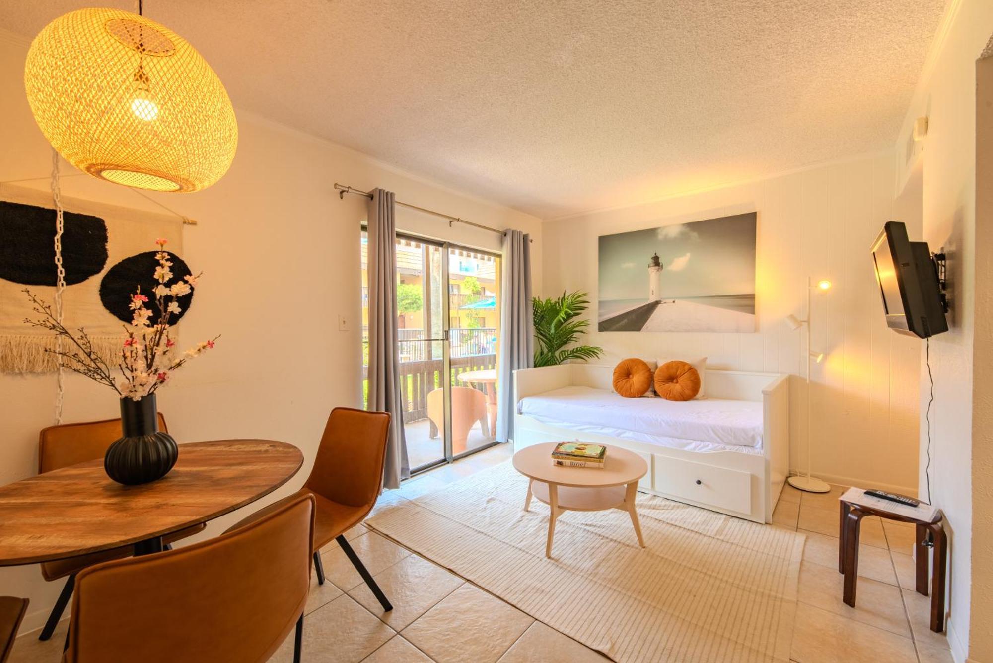 Flamingos Hideaway Stylish 1Br Coastal Escape 155 Apartman South Padre Island Kültér fotó
